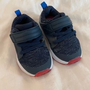 Cat & Jack toddler tennis shoes